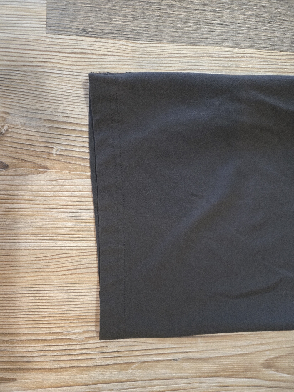 Nike. Black Wide-Leg Crop Yoga Pants - Picture 4 of 9